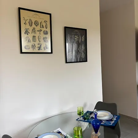 Pieri Arancione Apartman *